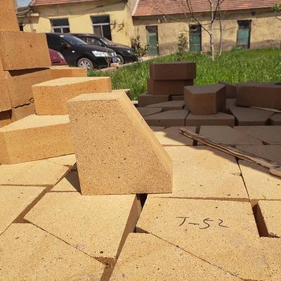 【山东瑞耐粘土耐火砖 工业窑炉用砖 斧砖 烟筒用图片】山东瑞耐粘土耐火砖 工业窑炉用砖 斧砖 烟筒用